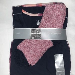 Sonoma knit & flannel pajama set (size small)